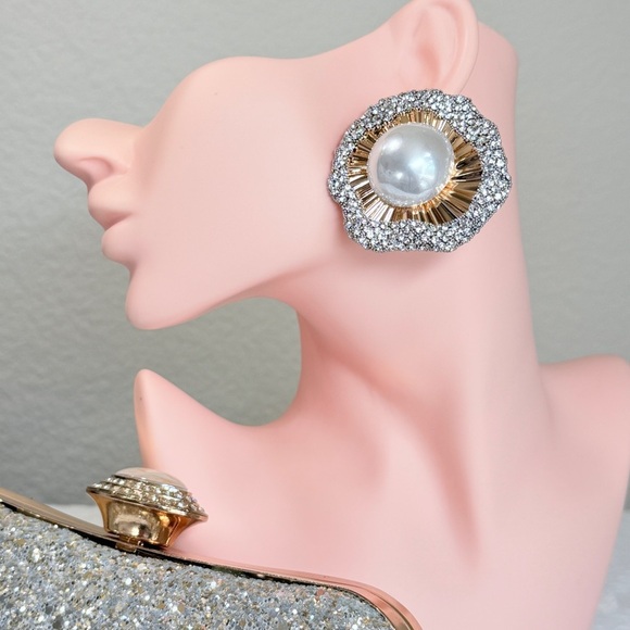 ⚜️Luxury Design Earrings With Pearl and Zirconia 💎 - Picture 3 of 7